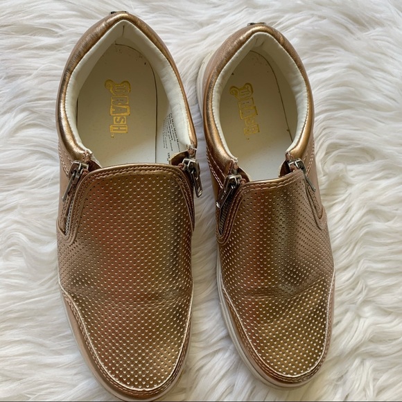 BRASH | Gold metallic slip on sneakers - Picture 3 of 13